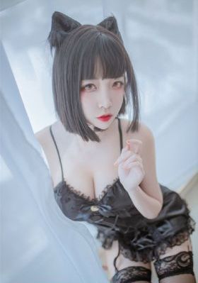 全彩无遮巨大乳尖奶老师